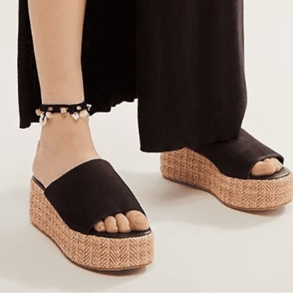 Free People Bohemian Harbor Raffia Flatform Sandals Black 11 Platform Chunky - Picture 2 of 16